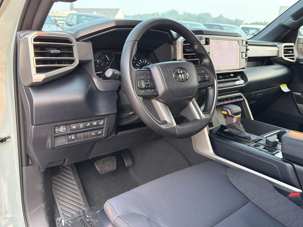 2026 Toyota TUNDRA SR5 — миниатюра 16