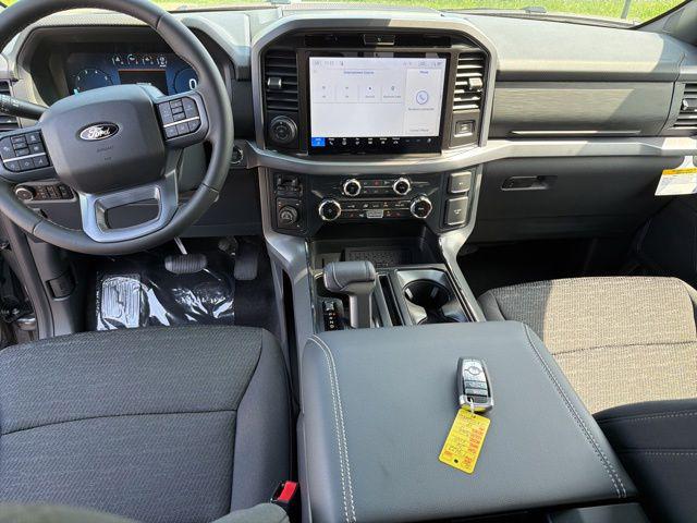 2026 FORD F-150 XLT 照片 10