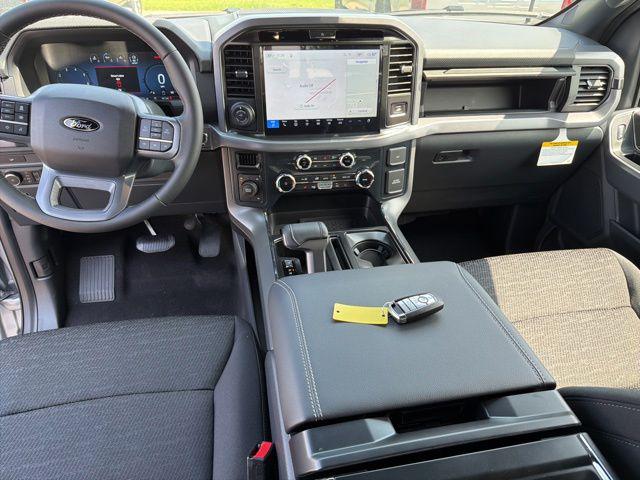 2026 FORD F-150 XLT — фото 10
