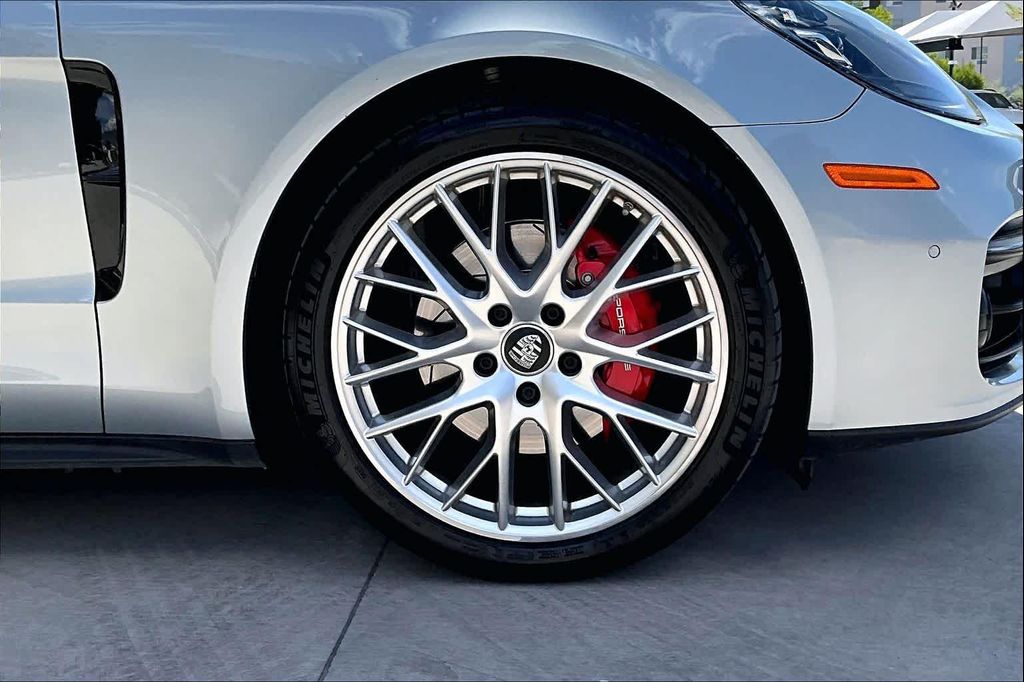 2022 Porsche PANAMERA 4S — миниатюра 11