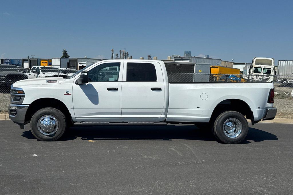 2026 RAM 3500 TRADESMAN CREW CAB 4X4 8' BOX 照片 6