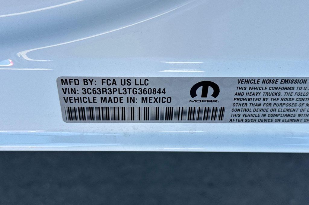 2026 RAM 3500 LIMITED MEGA CAB 4X4 6'4' BOX thumbnail 27