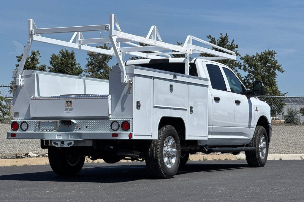 2026 RAM 3500 TRADESMAN/BIG HORN 照片 3