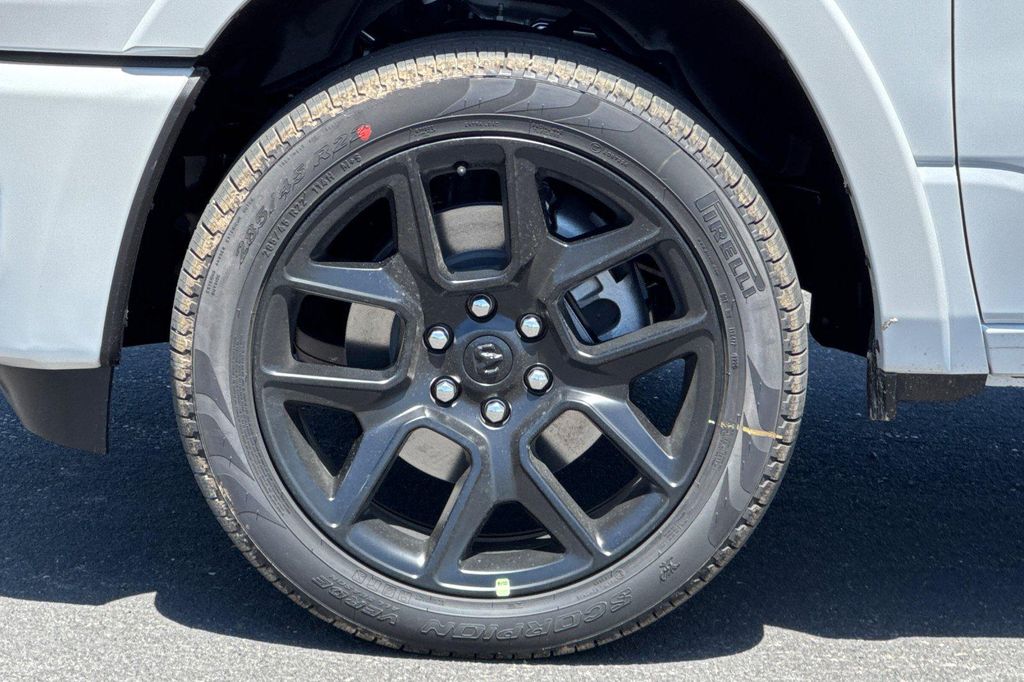 صورة مصغرة 24 لـ 2026 RAM 1500 LARAMIE