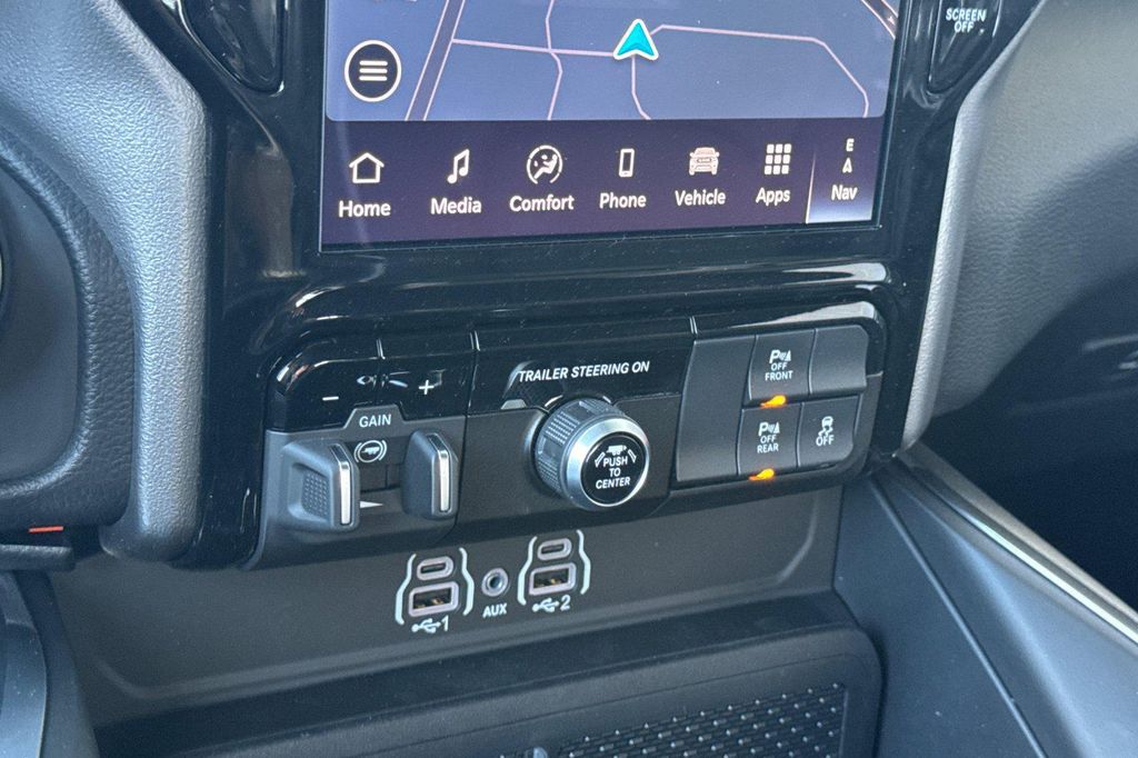 صورة مصغرة 19 لـ 2026 RAM 1500 LARAMIE