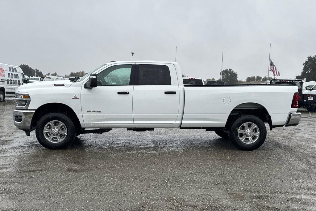 صورة 6 لـ 2026 RAM 2500 BIG HORN