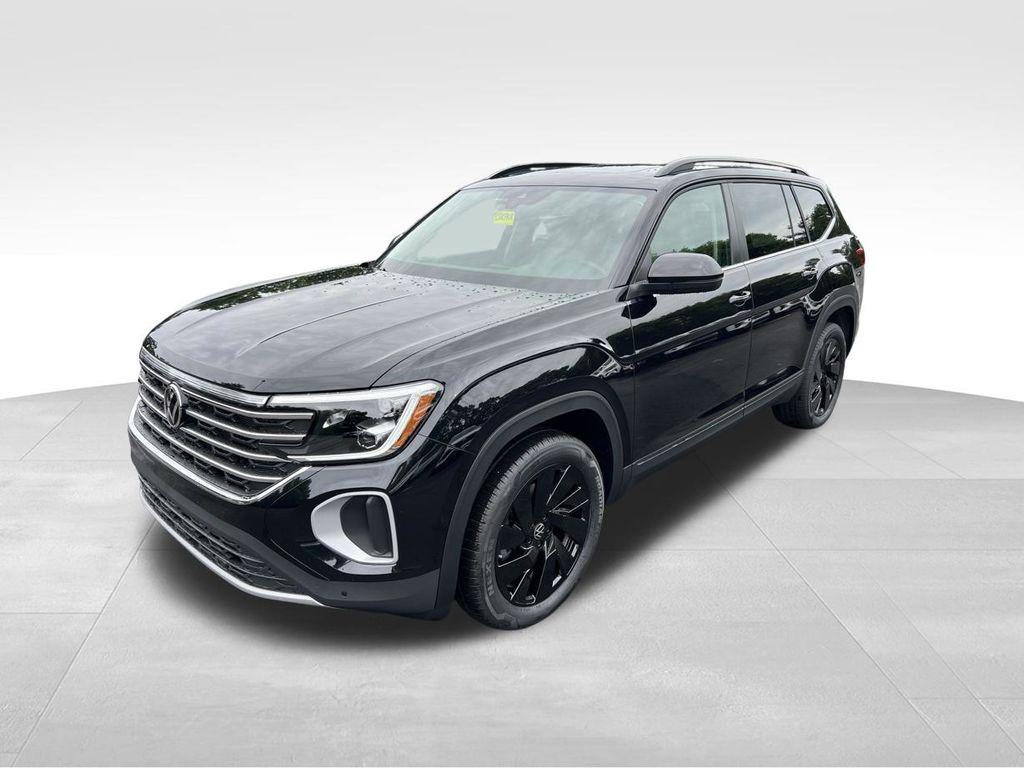 New 2026 Volkswagen Atlas 2.0T SE w/Technology 4MOTION