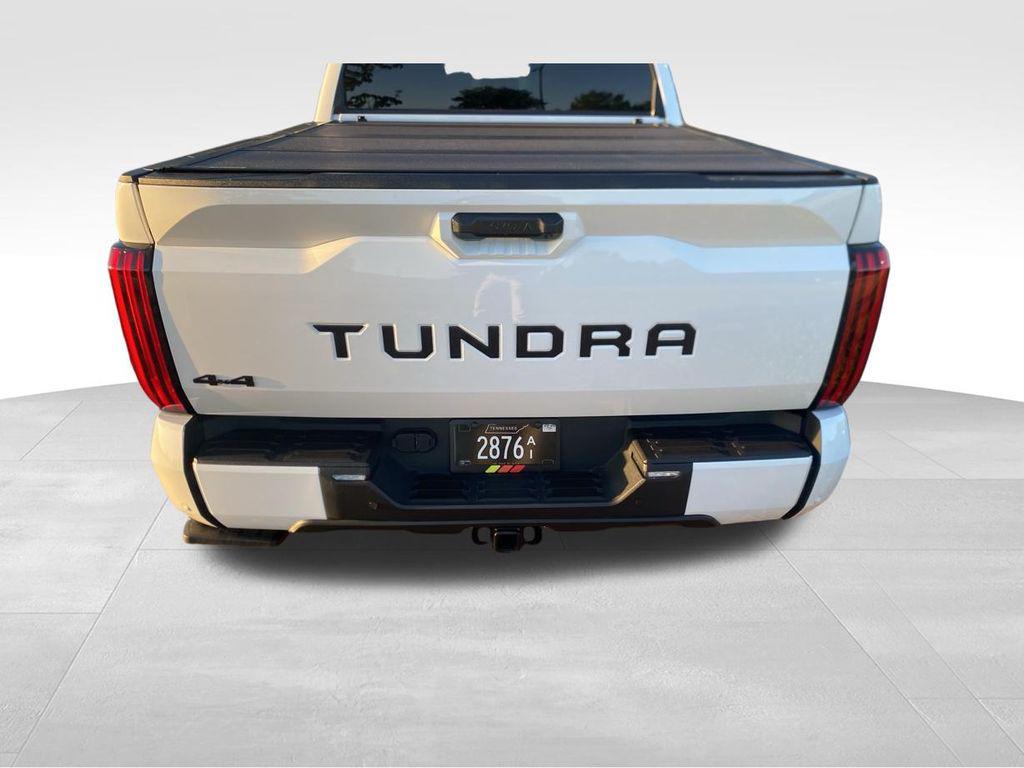 TOYOTA TUNDRA - 5