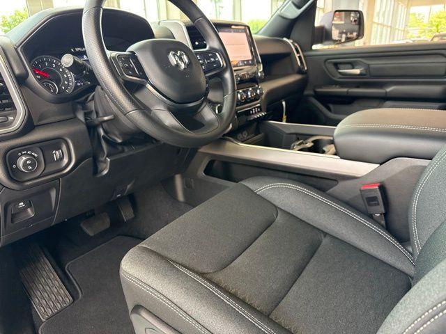 صورة مصغرة 20 لـ 2025 RAM 1500 TRADESMAN