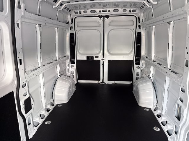صورة مصغرة 16 لـ 2026 RAM PROMASTER 2500 HIGH ROOF