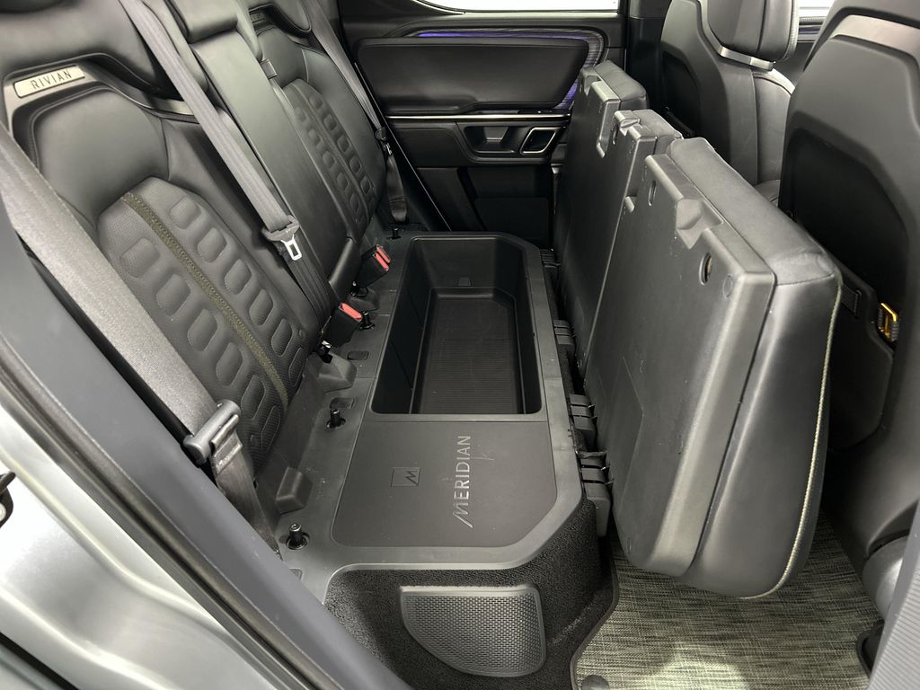 2022 Rivian R1T ADVENTURE — фото 24