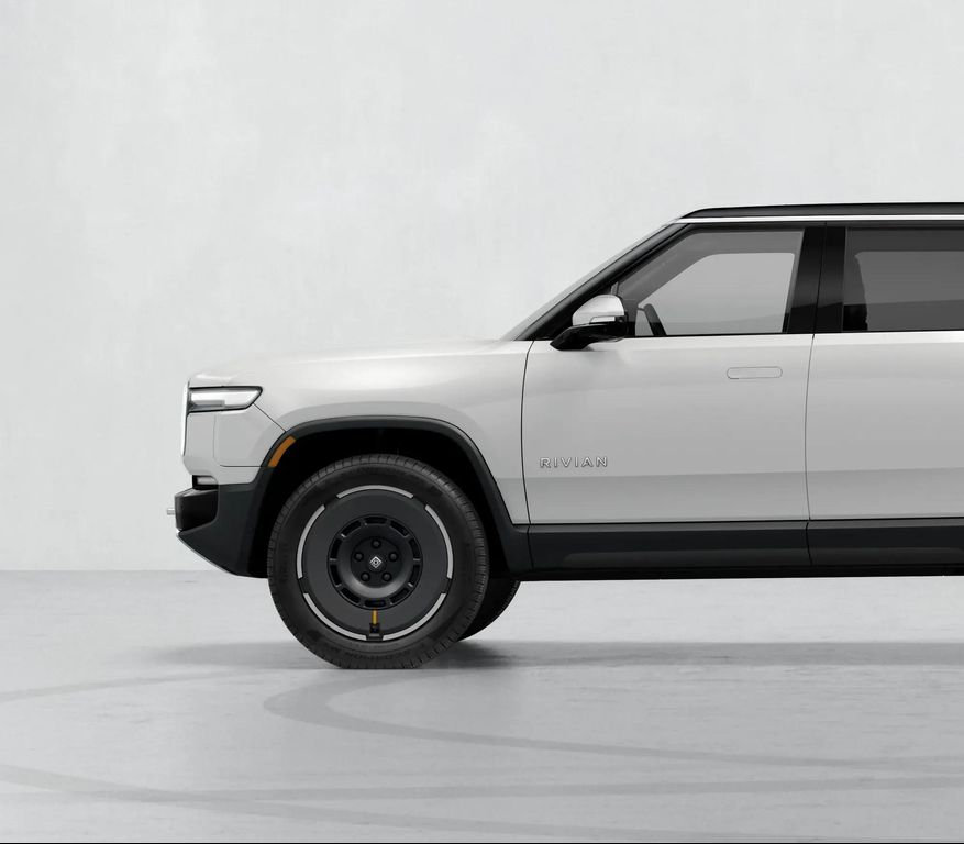 صورة 3 لـ 2027 Rivian R1S R1S PREMIUM MAX BATTERY
