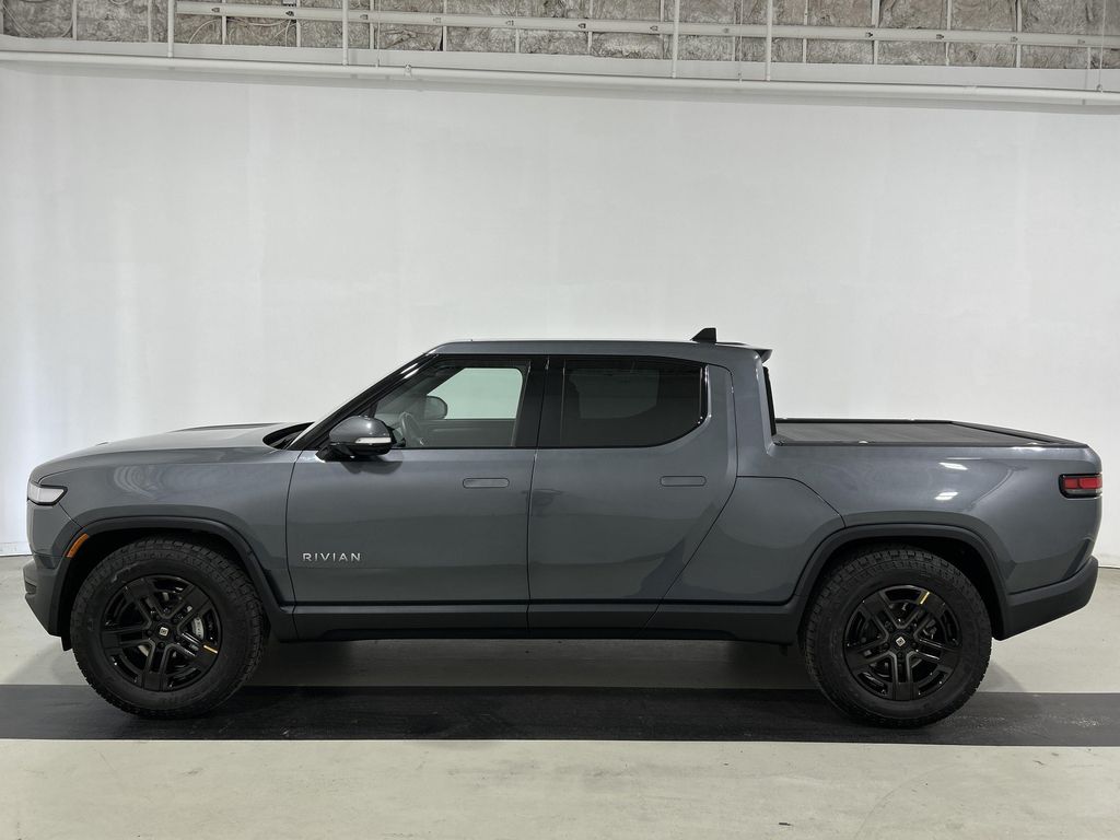 2024 Rivian R1T ADVENTURE PACKAGE — фото 2
