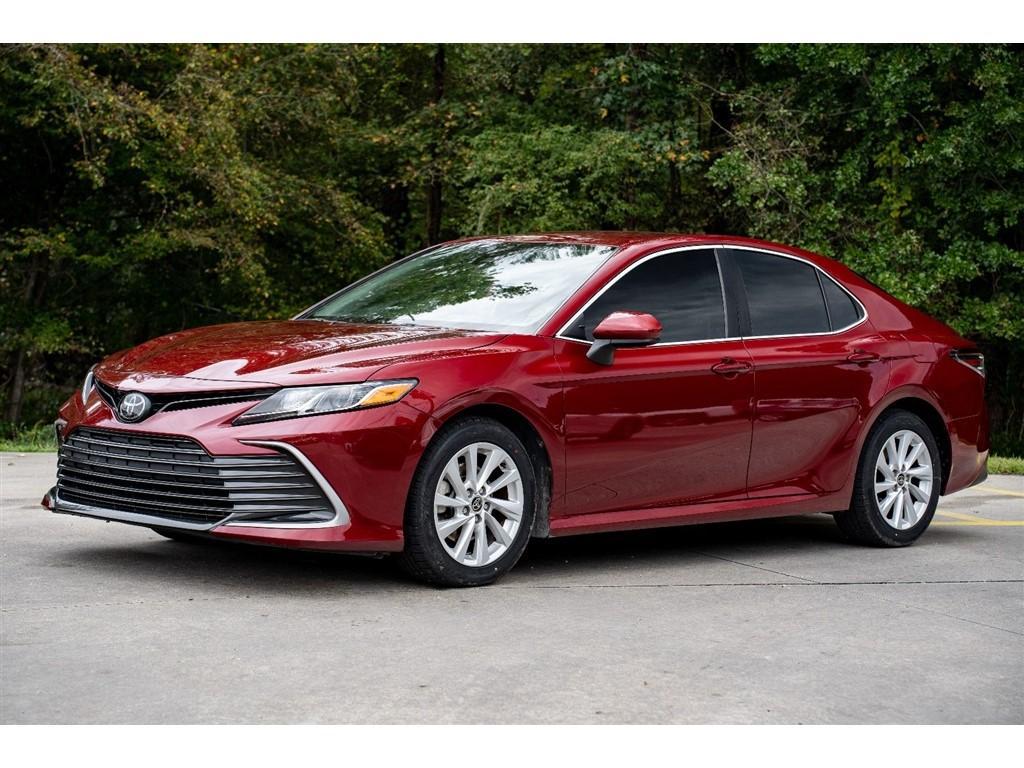 Used 2022 Toyota Camry LE