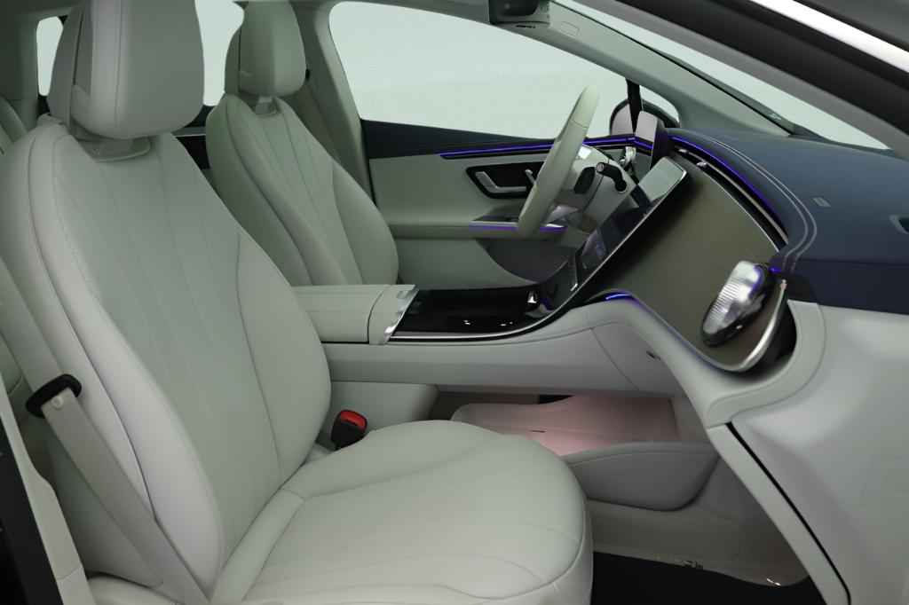 2023 Mercedes-BENZ EQE — миниатюра 28
