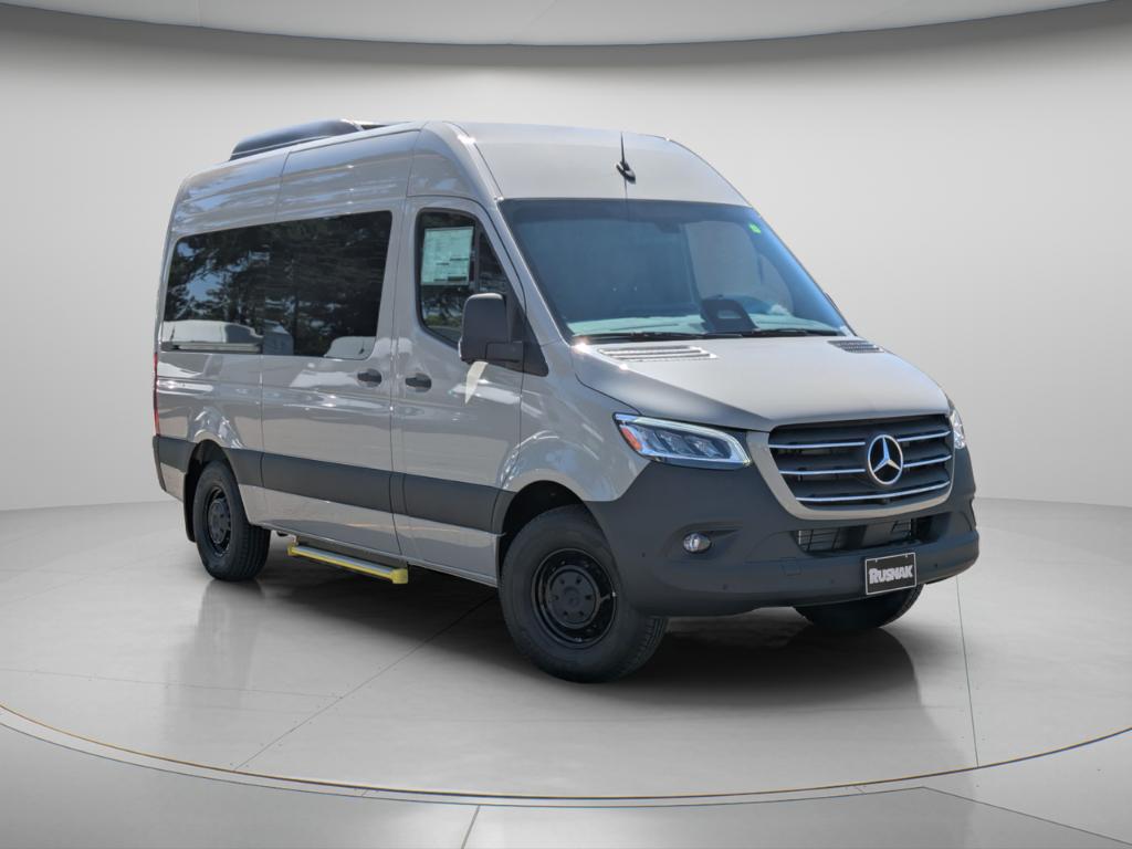 New 2025 Mercedes-Benz Sprinter 2500 144 WB Standard Roof Passenger