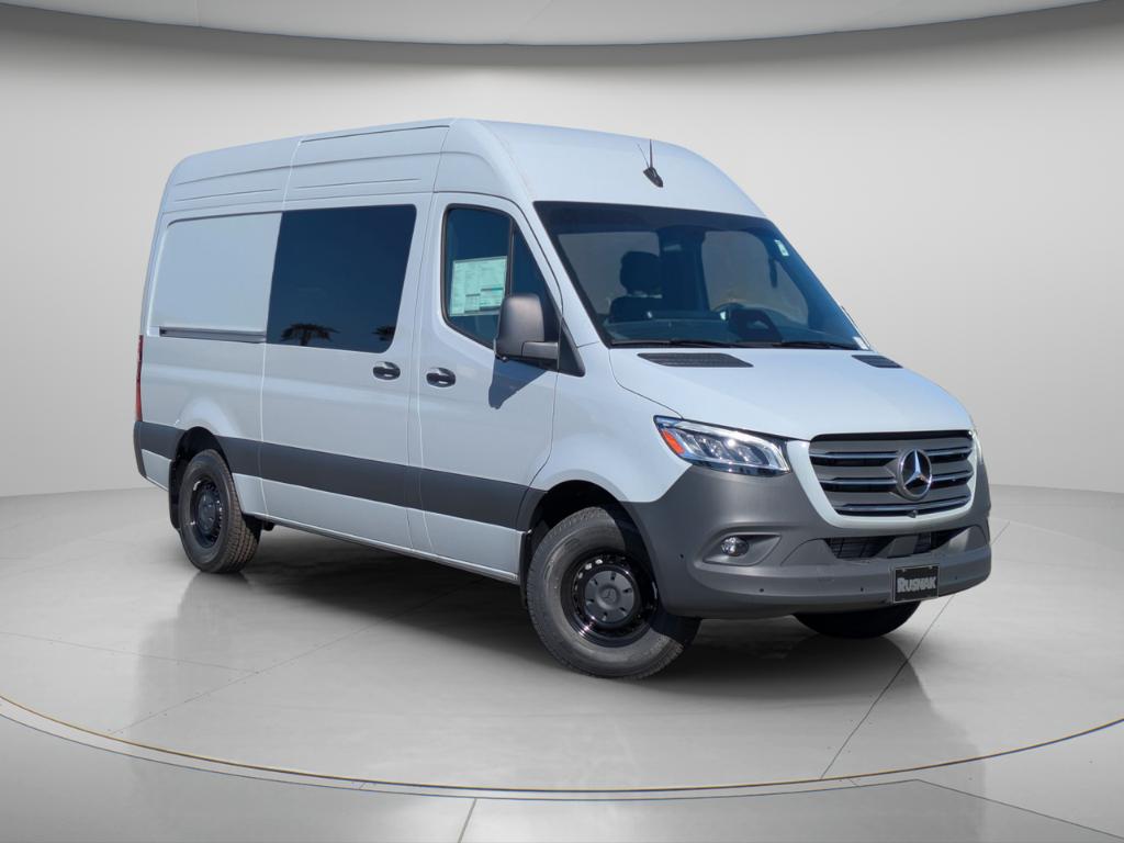 New 2025 Mercedes-Benz Sprinter 2500 144 WB Standard Roof Crew