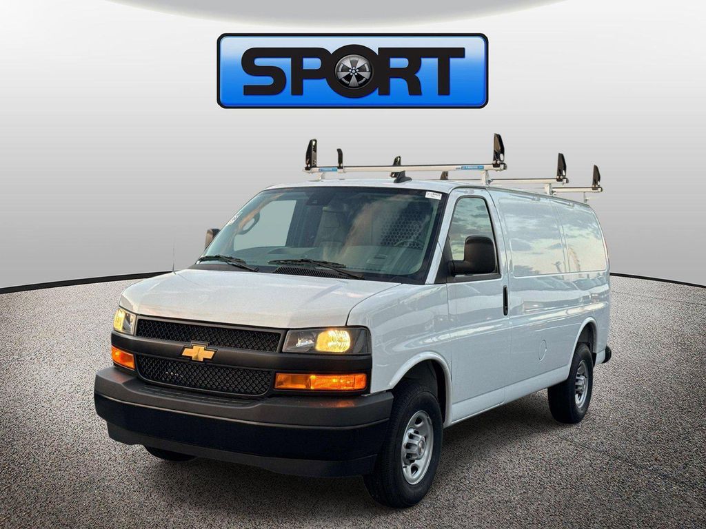 New 2026 Chevrolet Express 2500 LT