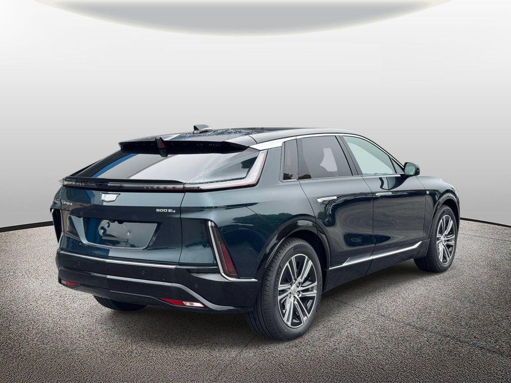 صورة 4 لـ 2026 Cadillac LYRIQ LUXURY