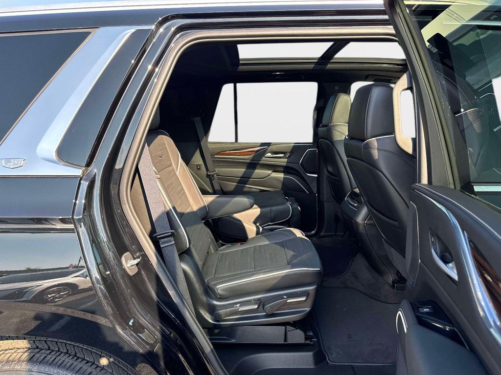 2023 Cadillac ESCALADE PREMIUM LUXURY 缩略图 16