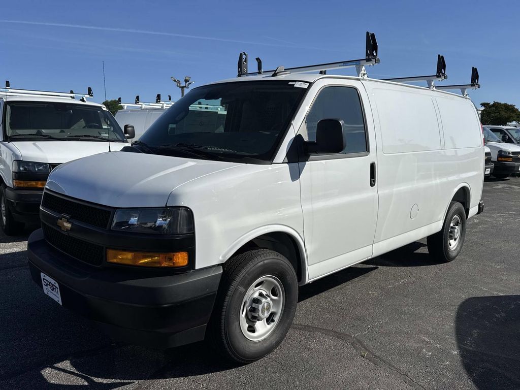 New 2026 Chevrolet Express 2500 LT