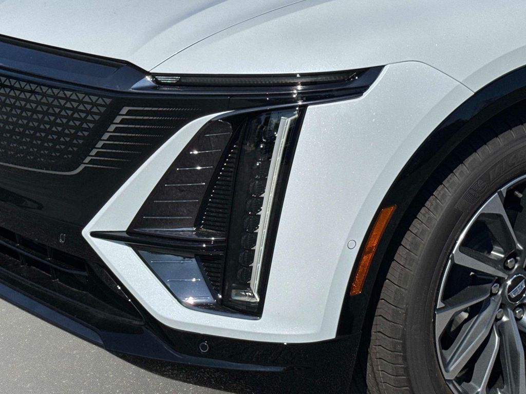 صورة مصغرة 7 لـ 2026 Cadillac LYRIQ SPORT