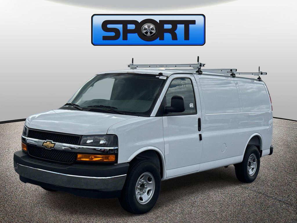 New 2026 Chevrolet Express 3500 3500 Regular Wheelbase, WT, RWD