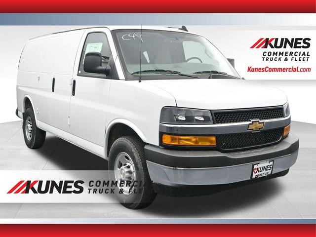 New 2026 Chevrolet Express 2500 Work Van
