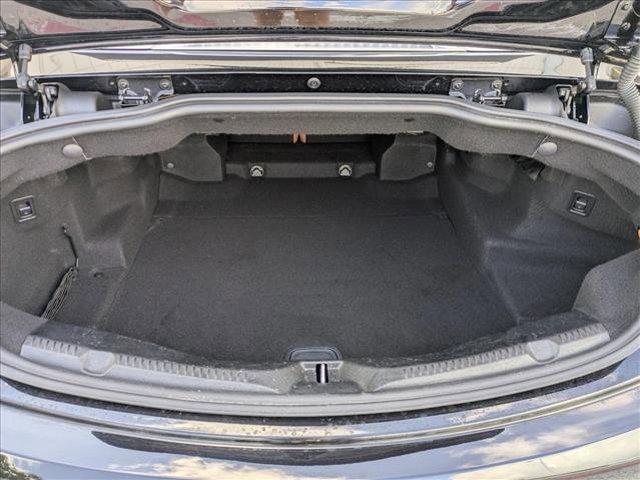 MERCEDES-BENZ E-CLASS - 6