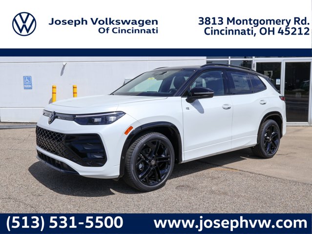 New 2026 Volkswagen Tiguan SE R-Line Black