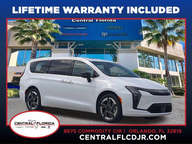 New 2027 Chrysler Pacifica Limited