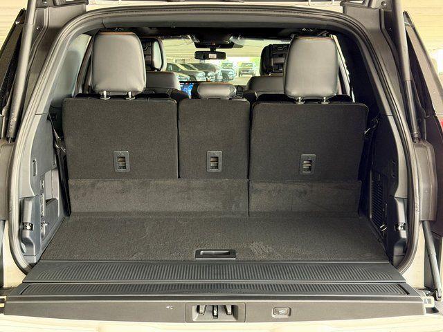 2026 FORD EXPEDITION TREMOR — миниатюра 14