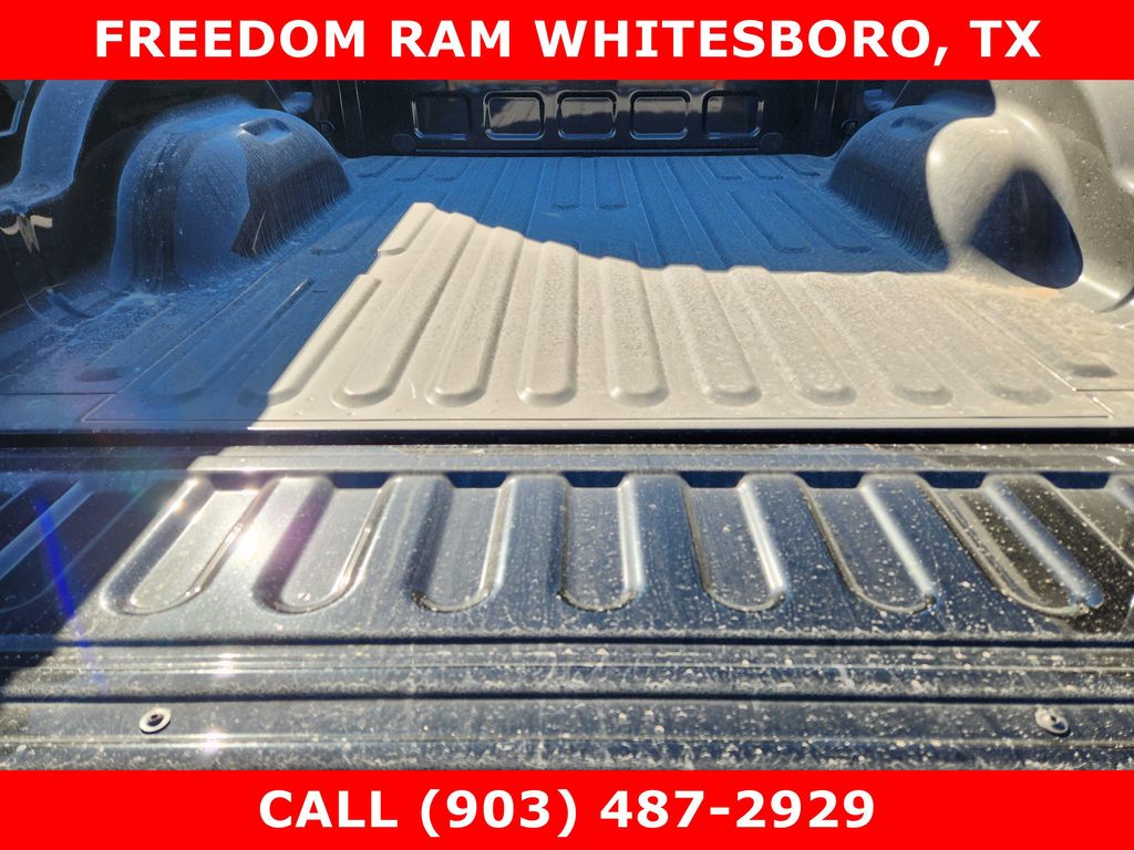 صورة مصغرة 23 لـ 2026 RAM 2500 TRADESMAN