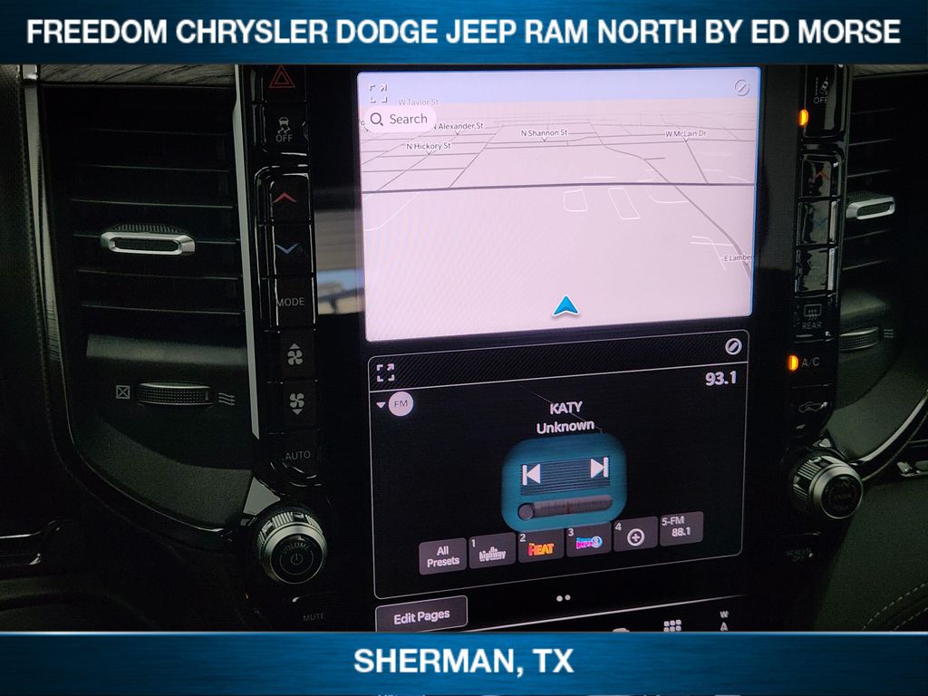 صورة مصغرة 11 لـ 2027 RAM 1500 LIMITED