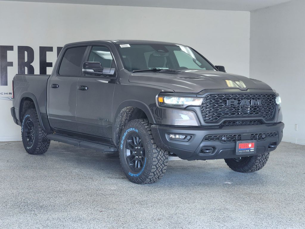 2026 RAM 1500 REBEL 照片 2