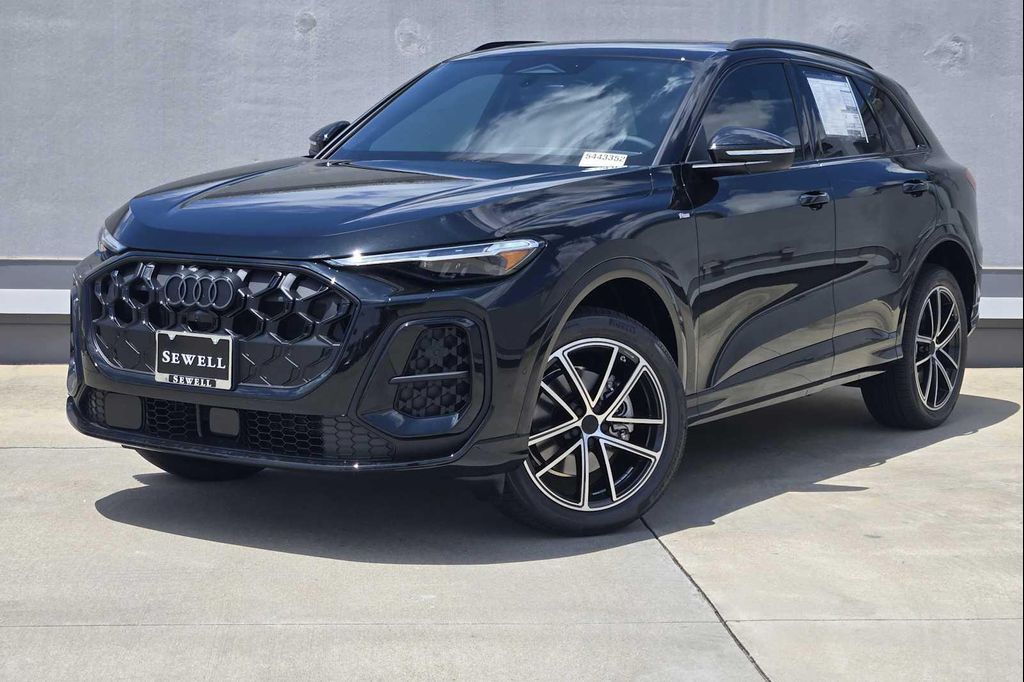 New 2026 Audi Q5 Premium Plus TFSI quattro S tronic