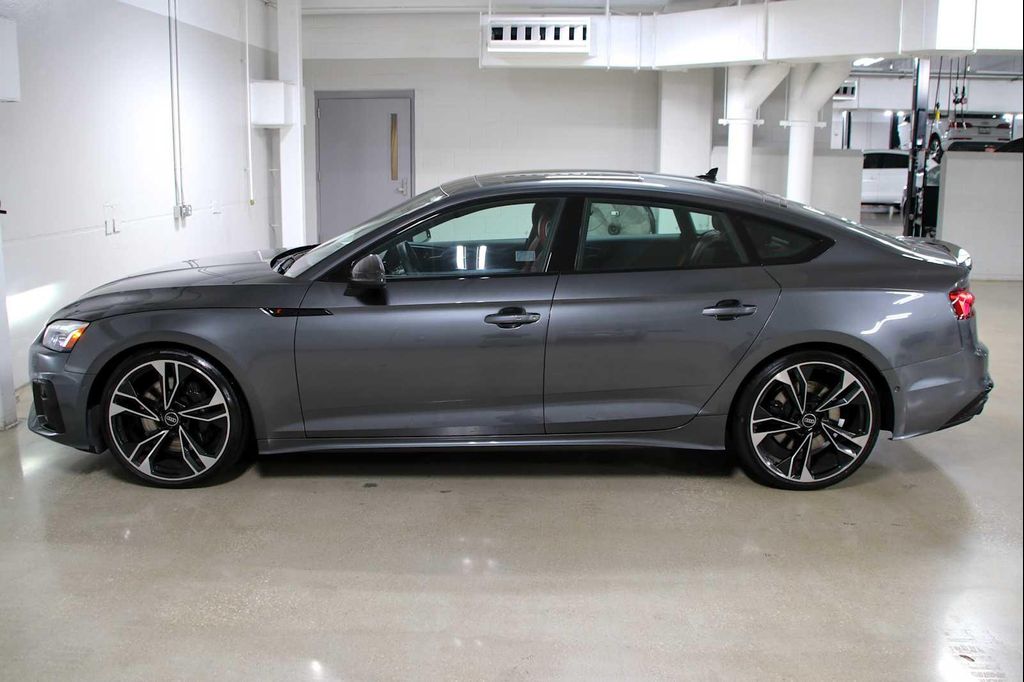 صورة 2 لـ 2023 AUDI S5 3.0T PRESTIGE