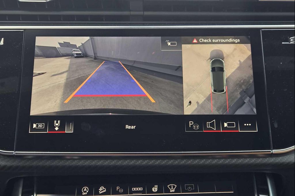 2026 AUDI RS Q8 4.0T 缩略图 13
