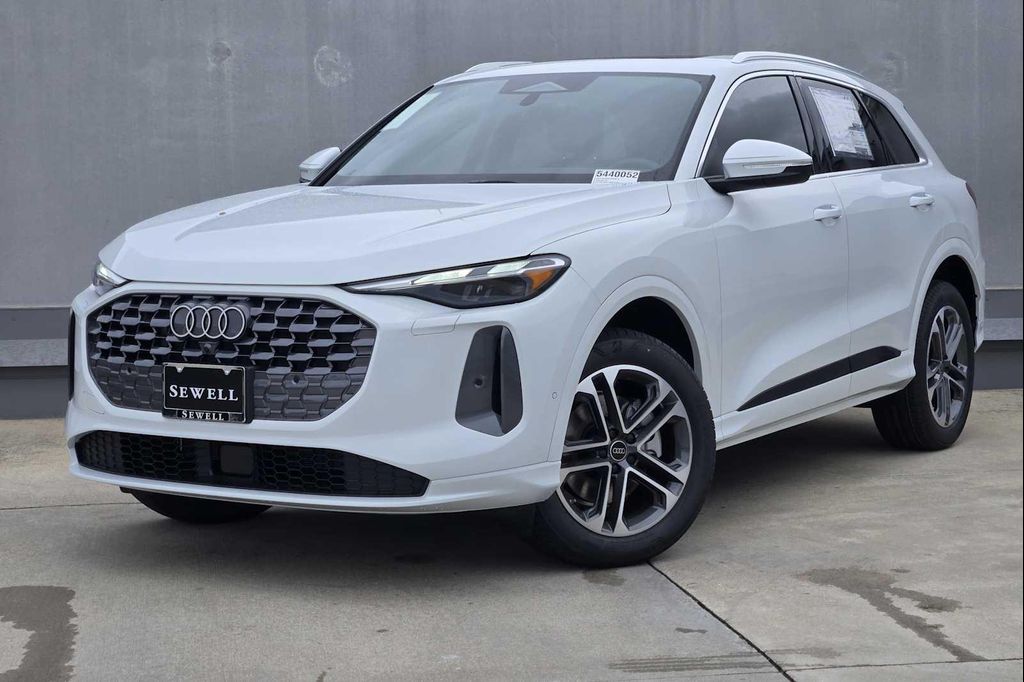 New 2026 Audi Q5 Premium TFSI quattro S tronic