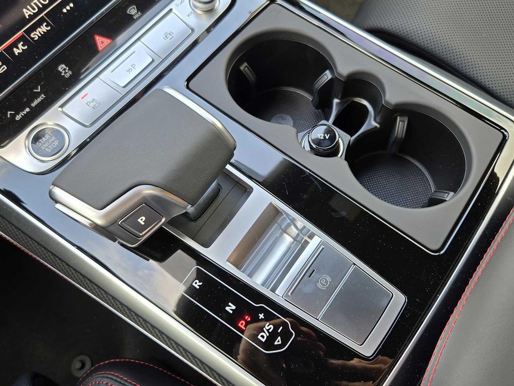 صورة مصغرة 14 لـ 2026 AUDI Q8 55 PRESTIGE