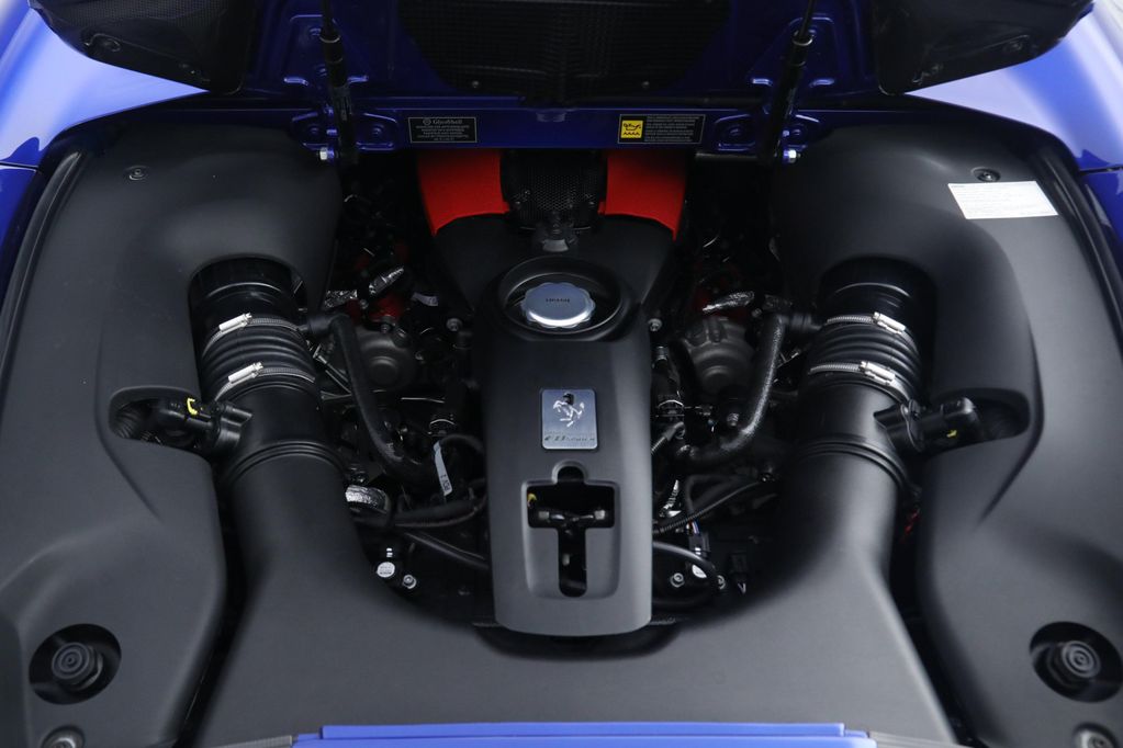 2022 Ferrari F8 SPIDER CONVERTIBLE 缩略图 34