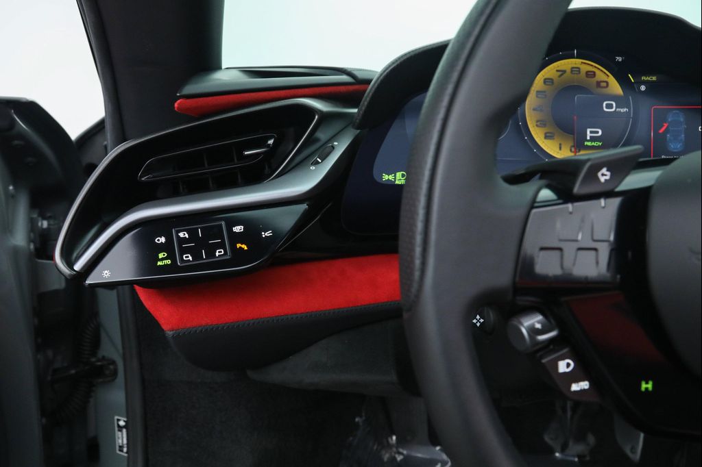 2025 Ferrari SF90 SPIDER CONVERTIBLE — миниатюра 35