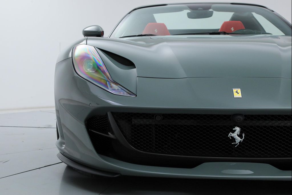 2022 Ferrari 812 GTS CONVERTIBLE — миниатюра 16