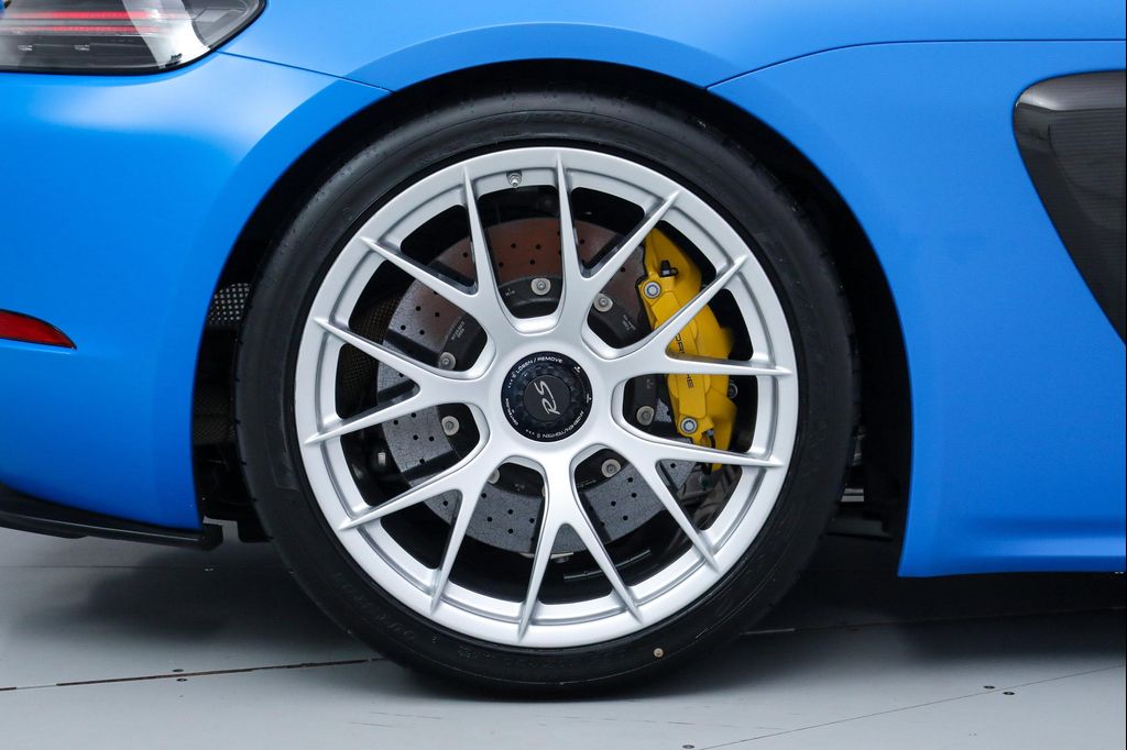 2024 Porsche 718 SPYDER RS 照片 41