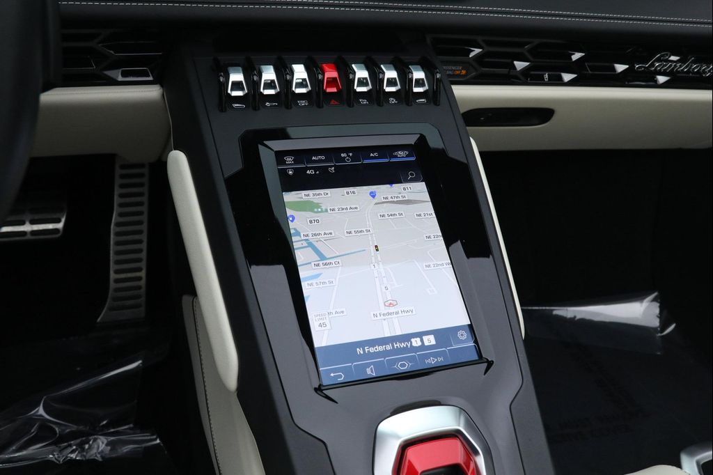 2021 Lamborghini HURACAN EVO SPYDER photo 35