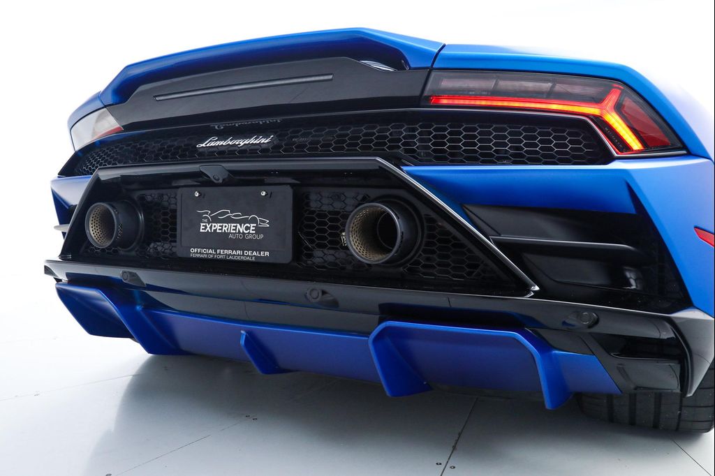 2021 Lamborghini HURACAN EVO SPYDER photo 18