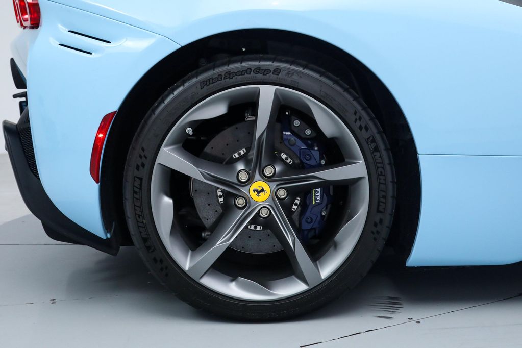 صورة مصغرة 37 لـ 2023 Ferrari SF90 SPIDER CONVERTIBLE