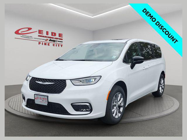 New 2026 Chrysler Pacifica L