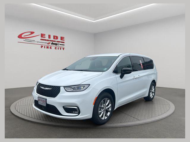 New 2026 Chrysler Pacifica L