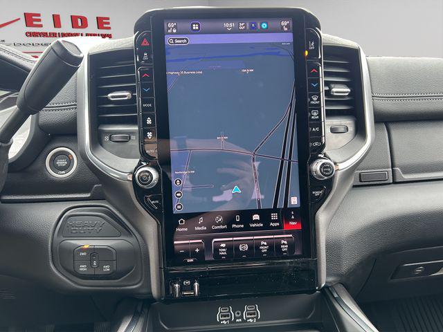 2026 RAM 3500 LARAMIE CREW CAB 4X4 6'4' BOX — миниатюра 17